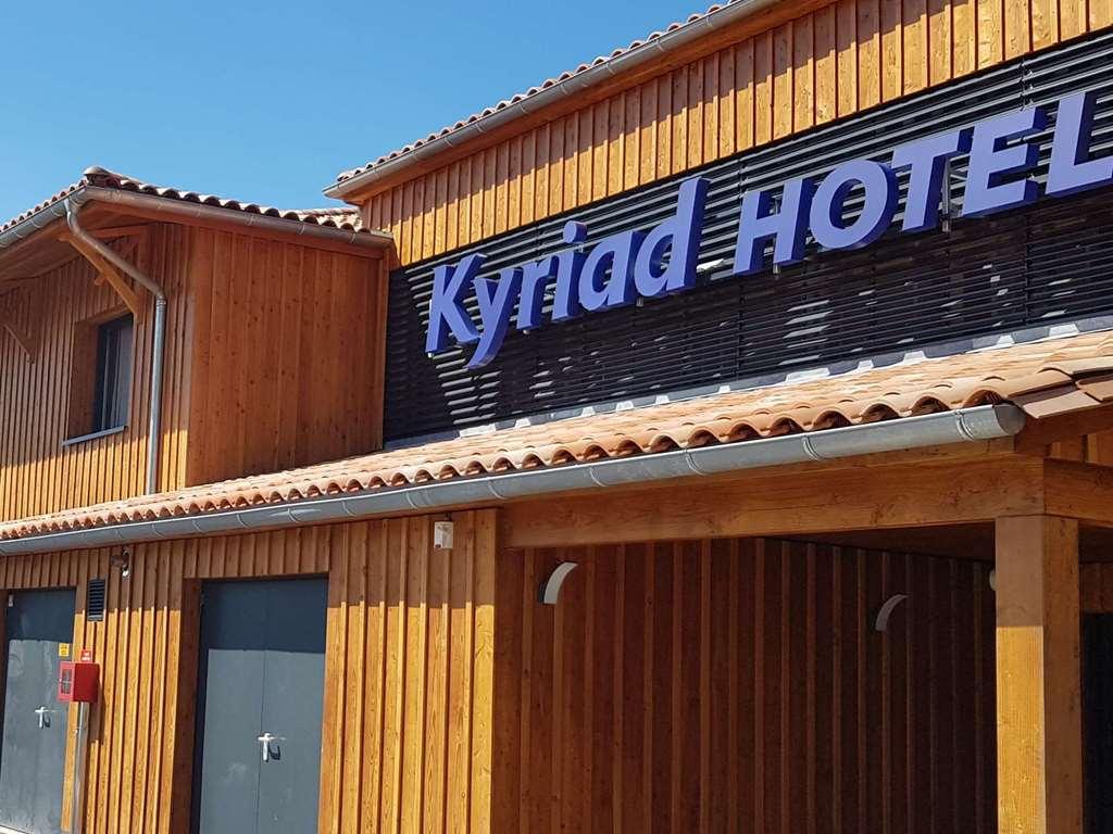 凯里亚德佩里格布拉扎克酒店 保拉扎克 外观 照片